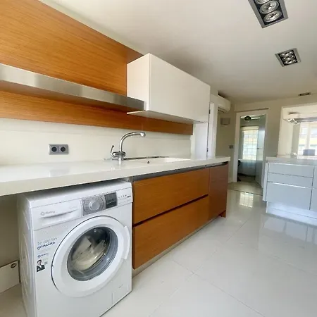 Levante Sea Views La Gavina Appartamento *